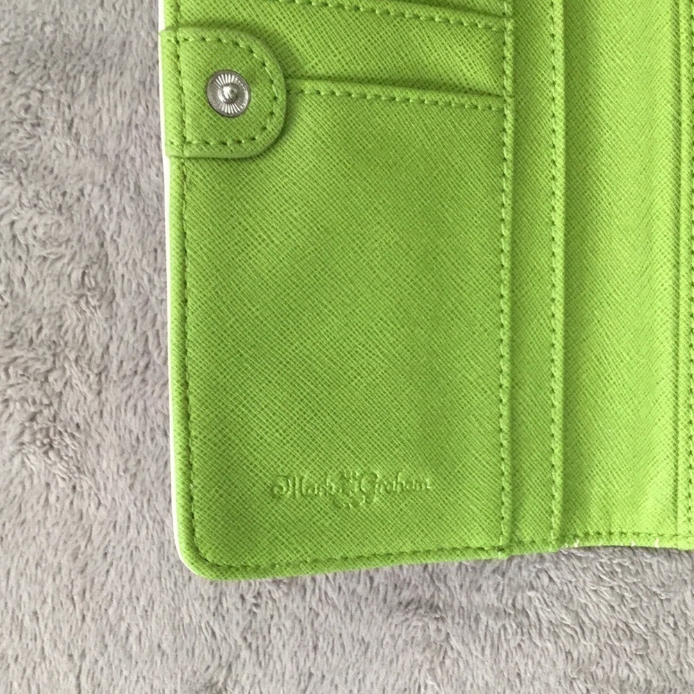 Mark & Graham Two Tone Wallet - Picture 4 of 4
